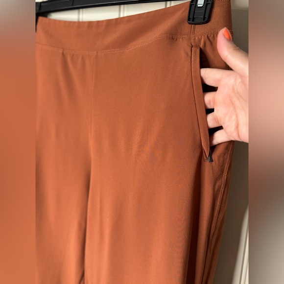 ATHLETA 🧡 Cropped Ankle Linen Joggers, Athleisure 🧘♀️ (Size 10) - Picture 4 of 14